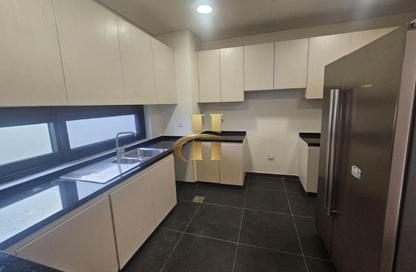 Villa - 3 Bedrooms - 4 Bathrooms for rent in Richmond - DAMAC Hills - Dubai