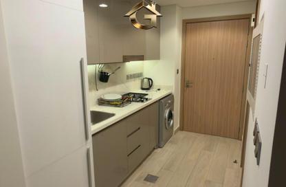 Apartment - Studio - 1 Bathroom for rent in Farhad Azizi Residence - Dubai Healthcare City 2 - Al Jaddaf - Dubai