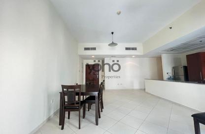 Apartment - 2 - 2 for rent in Cascades Tower - Dubai Marina - Dubai Apartment - 2 - 2 for rent in Cascades Tower - Dubai Marina - Dubai