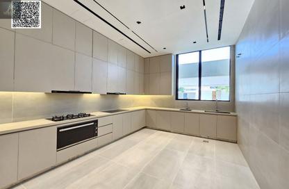 Villa - 6 - 7+ for sale in Creekside - Al Zorah - Ajman