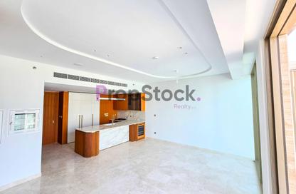 Apartment - 1 Bedroom - 1 Bathroom for sale in Ellington Beach House - Palm Jumeirah - Dubai