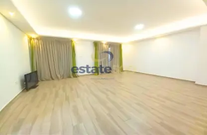 شقة - 2 غرف نوم - 3 حمامات للايجار في قصر لايا - منطقة 15 - قرية جميرا الدائرية - دبي شقة - 2 غرف نوم - 3 حمامات للايجار في قصر لايا - منطقة 15 - قرية جميرا الدائرية - دبي