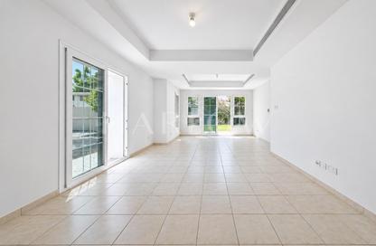 Villa - 3 - 3 for rent in Al Reem 2 - Al Reem - Arabian Ranches - Dubai