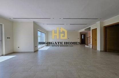 Villa - 4 Bedrooms - 4 Bathrooms for rent in District 8 - Jumeirah Park - Dubai Villa - 4 Bedrooms - 4 Bathrooms for rent in District 8 - Jumeirah Park - Dubai