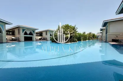 Villa - 5 Bedrooms - 6 Bathrooms for sale in Jumeirah Zabeel Saray - The Crescent - Palm Jumeirah - Dubai