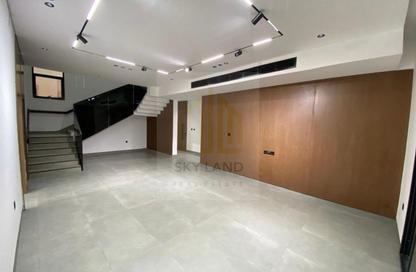 Villa - 5 - 7 for sale in Kabbali Hills - Al Helio 2 - Al Helio - Ajman Villa - 5 - 7 for sale in Kabbali Hills - Al Helio 2 - Al Helio - Ajman