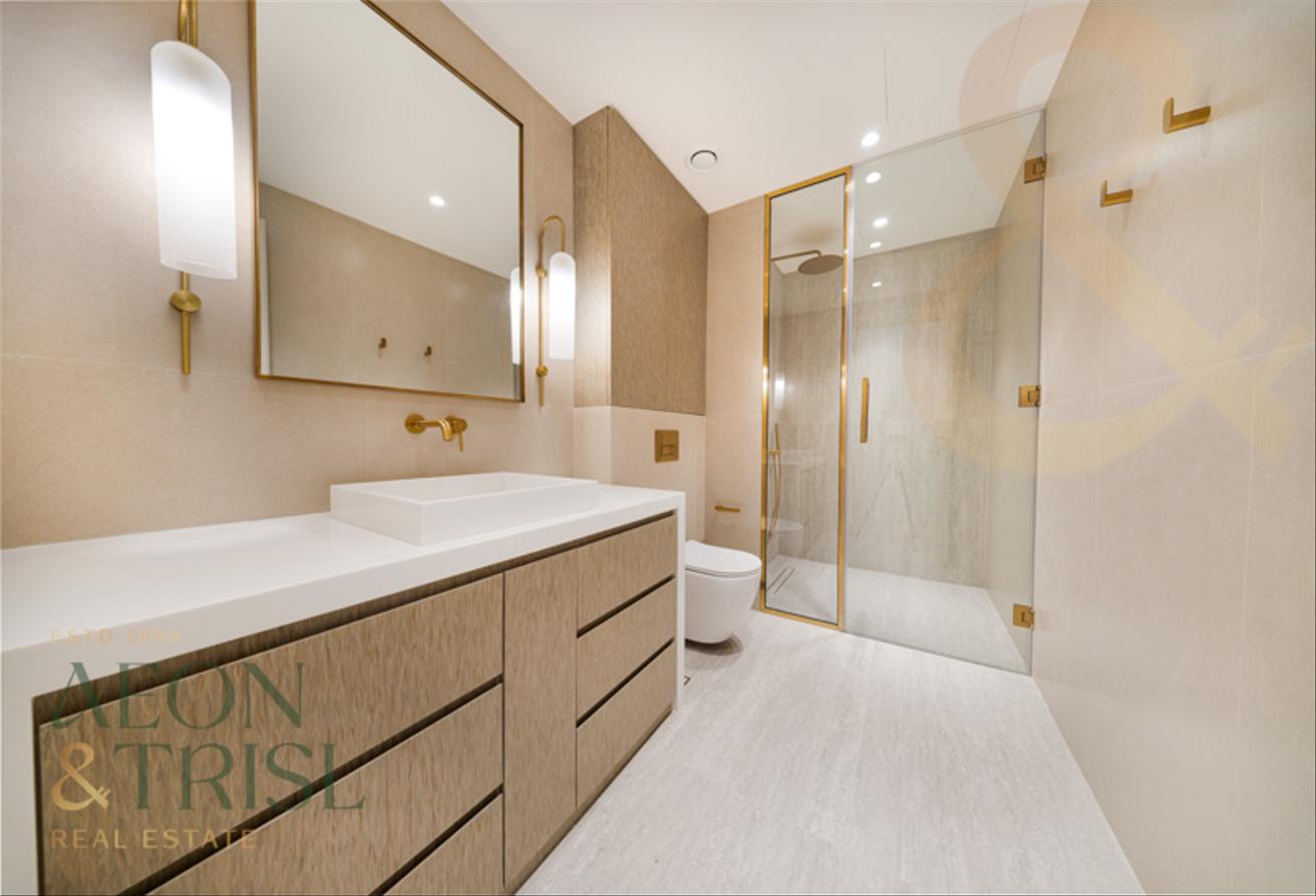 Fully Renovated | Direct Beach Access | Sea View photo 22
