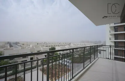 Apartment - 2 Bedrooms - 2 Bathrooms for rent in Holland Gardens - Town Square - Dubai
