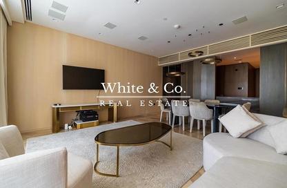 Apartment - 2 Bedrooms - 3 Bathrooms for sale in FIVE Palm Jumeirah - Palm Jumeirah - Dubai