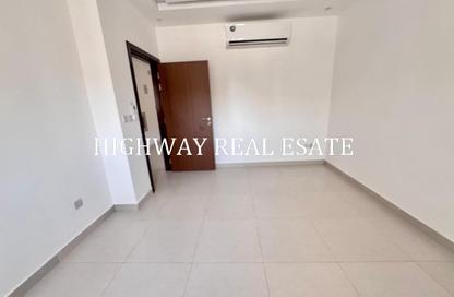 Apartment - 1 - 1 for rent in Muweileh Community - Muwaileh Commercial - Sharjah