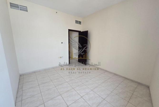 126542162 - Property Image 3