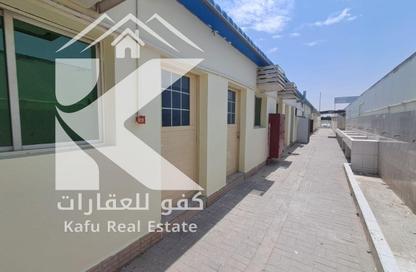 مجمع سكني - 8 غرف نوم - 8 حمامات للايجار في الصجعة الصناعية - الصجعة - الشارقة