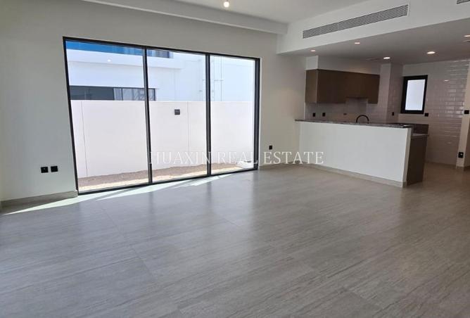 82793370 - صورة العقار 3