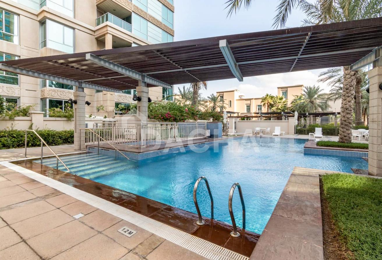 New to Market | Upgraded 4BR | Chiller Free photo 12