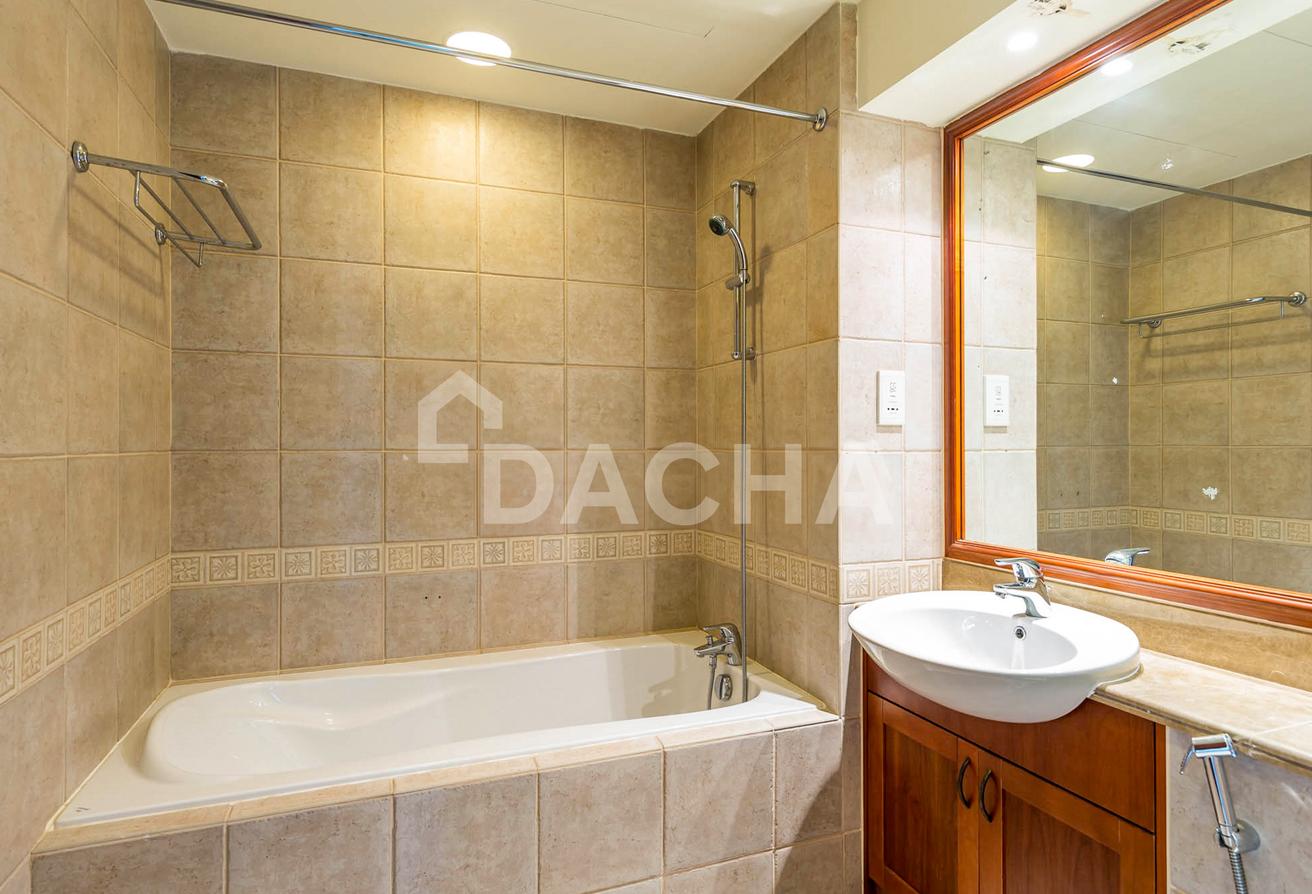 New to Market | Upgraded 4BR | Chiller Free photo 8