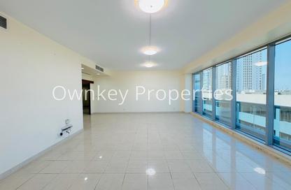 Apartment - 4 Bedrooms - 4 Bathrooms for rent in Silver Sands 2 - Al Mankhool - Bur Dubai - Dubai