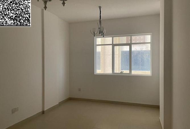 73853557 - Property Image 3