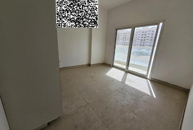 54400920 - Property Image 3