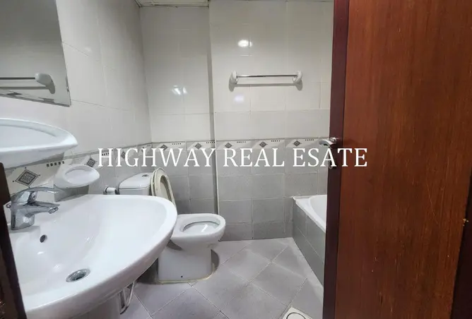 163694360 - Property Image 3