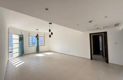 Apartment - 2 Bedrooms - 3 Bathrooms for sale in Lake Shore Tower - JLT Cluster Y - Jumeirah Lake Towers - Dubai
