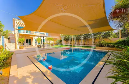 Villa - 2 Bedrooms - 3 Bathrooms for sale in District 16 - Jumeirah Village Circle - Dubai