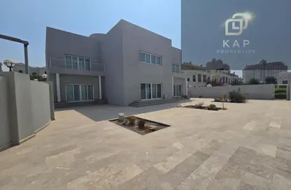 فيلا - 6 غرف نوم - 7 حمامات للايجار في تاون هاوسز قرية الحمرا - قرية الحمرا - رأس الخيمة