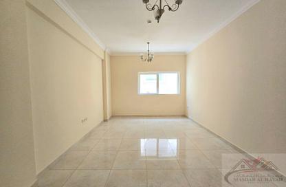 Apartment - 1 Bedroom - 2 Bathrooms for rent in Muwaileh 29 Building - Muwaileh - Sharjah