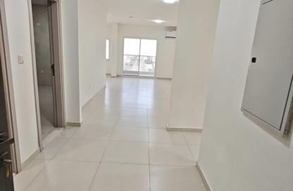 Apartment - 3 Bedrooms - 3 Bathrooms for rent in Dar Al Majaz - Jamal Abdul Nasser Street - Al Majaz - Sharjah