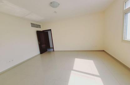 Apartment - 3 Bedrooms - 3 Bathrooms for rent in GGICO Building Moweilah - Muwaileh Commercial - Sharjah