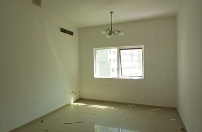 Apartment - 1 - 1 for rent in Al Khan Corniche - Al Khan - Sharjah Apartment - 1 - 1 for rent in Al Khan Corniche - Al Khan - Sharjah
