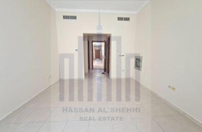 Apartment - 1 Bedroom - 2 Bathrooms for rent in Muwailih Building - Muwaileh - Sharjah