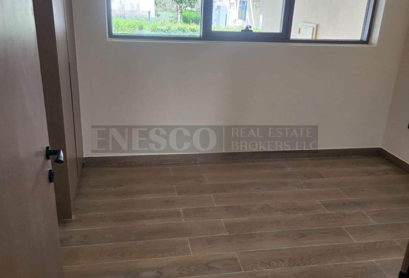 4 BR Semi Furnished l Single Row photo 6