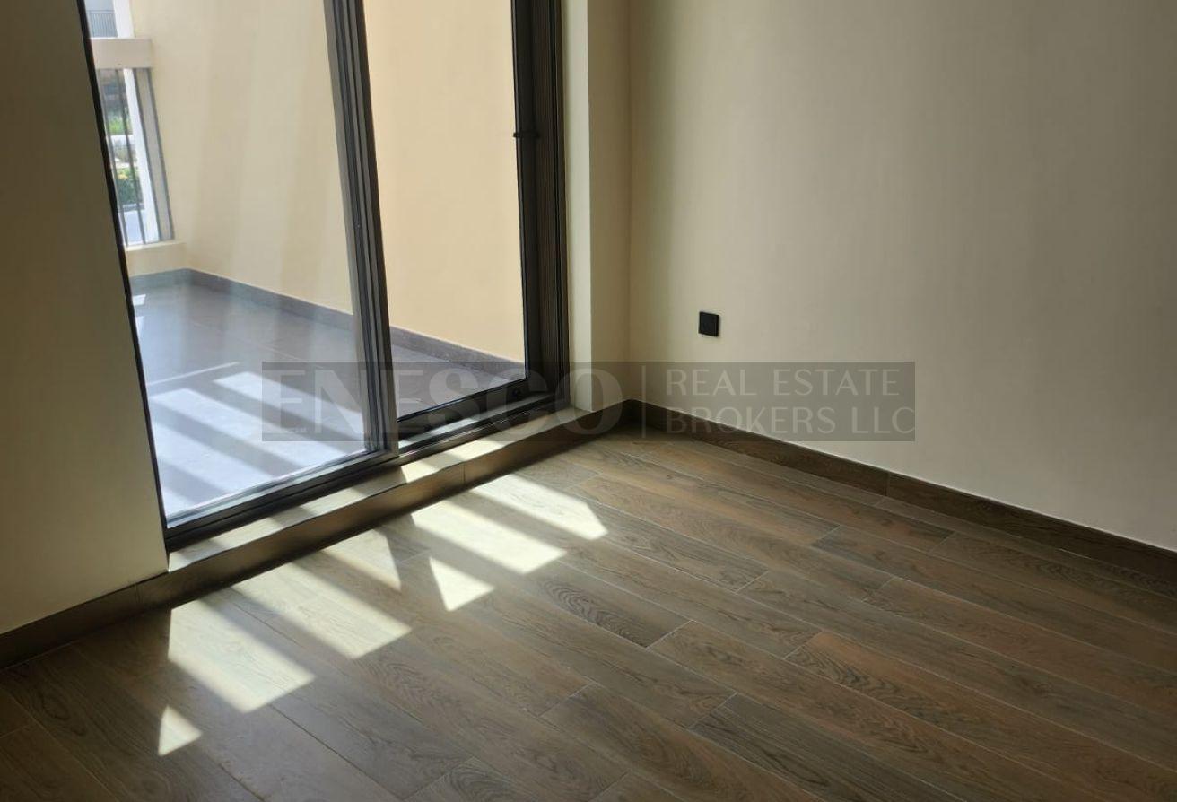 4 BR Semi Furnished l Single Row photo 4