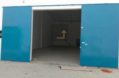 Warehouse - Studio - 1 for rent in Al Sajaa - Sharjah