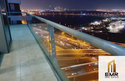 شقة - 2 غرف نوم - 5 حمامات للايجار في وندسور مانور - الخليج التجاري - دبي