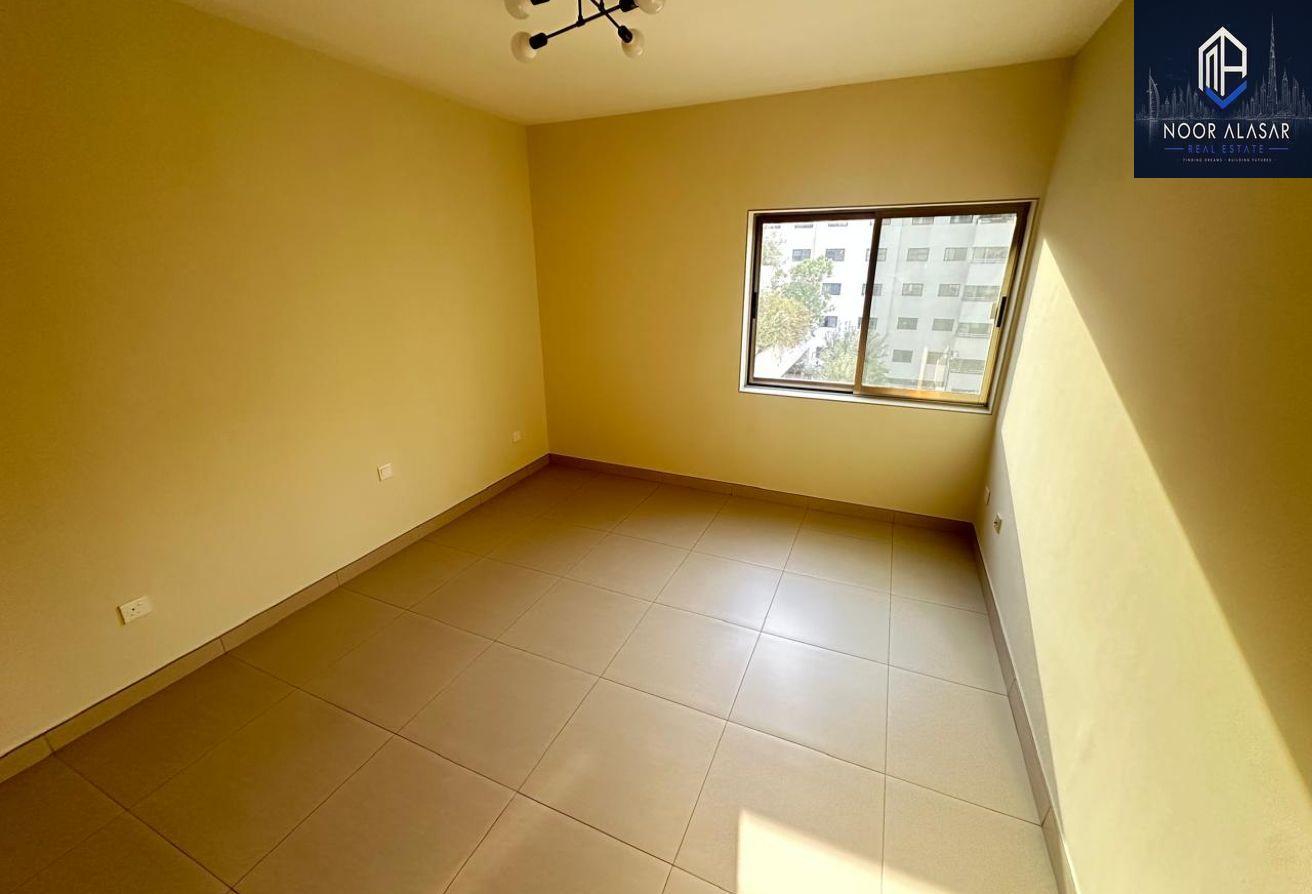 Premium 3BHK | Metro Access | Full Amenities photo 8
