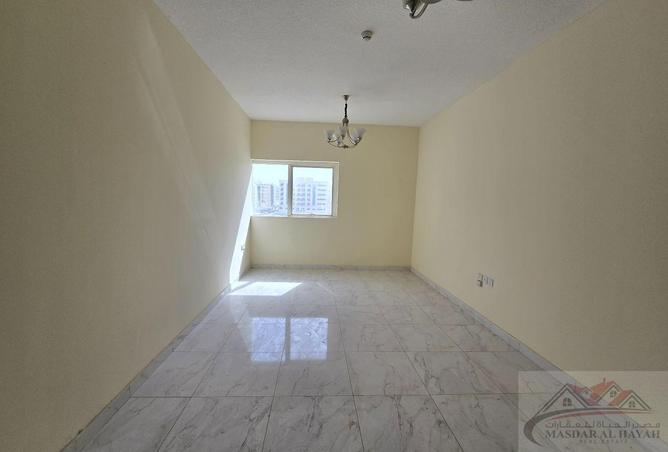 53574321 - صورة العقار 2