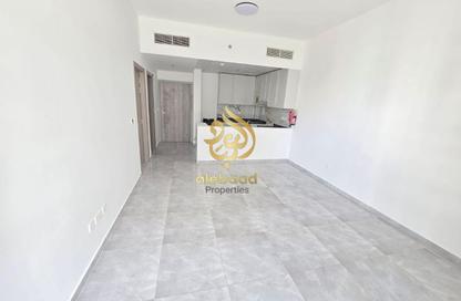Apartment - 1 Bedroom - 2 Bathrooms for rent in Marah Building - International City Phase 2 - Al Warsan 4 - Al Warsan - Dubai