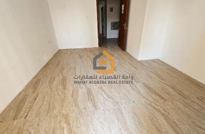 Apartment - 3 - 3 for rent in Al Khan Corniche - Al Khan - Sharjah