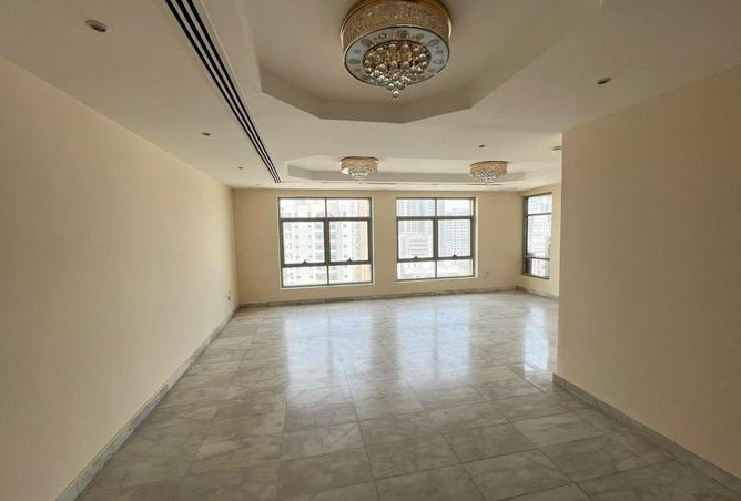 85770100 - Property Image 2