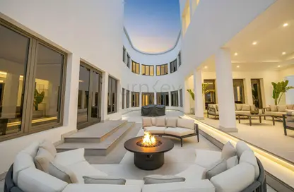 Villa - 6 Bedrooms - 7 Bathrooms for sale in Signature Villas Frond F - Signature Villas - Palm Jumeirah - Dubai