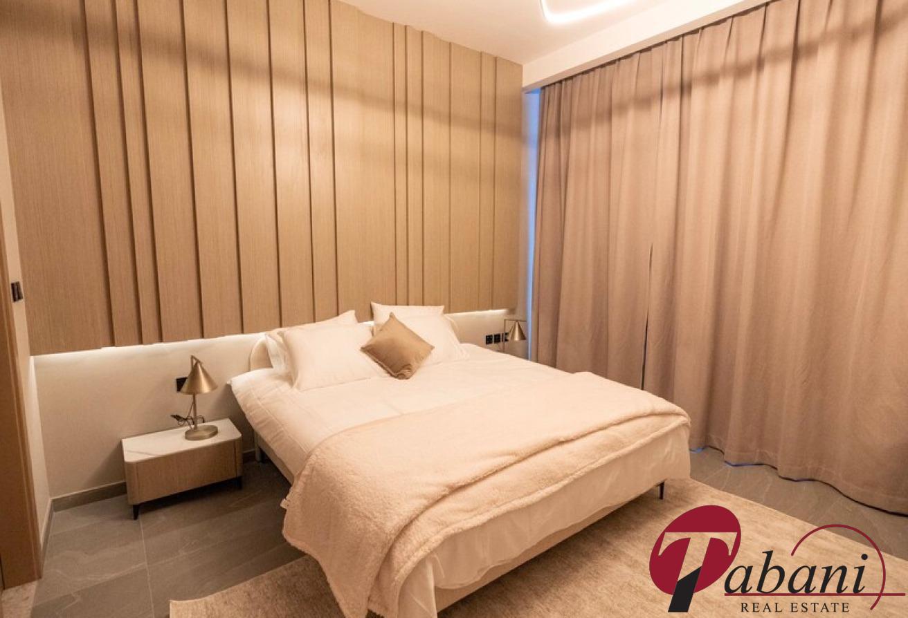 1BHK | Fully Furnished | Pool View photo 13