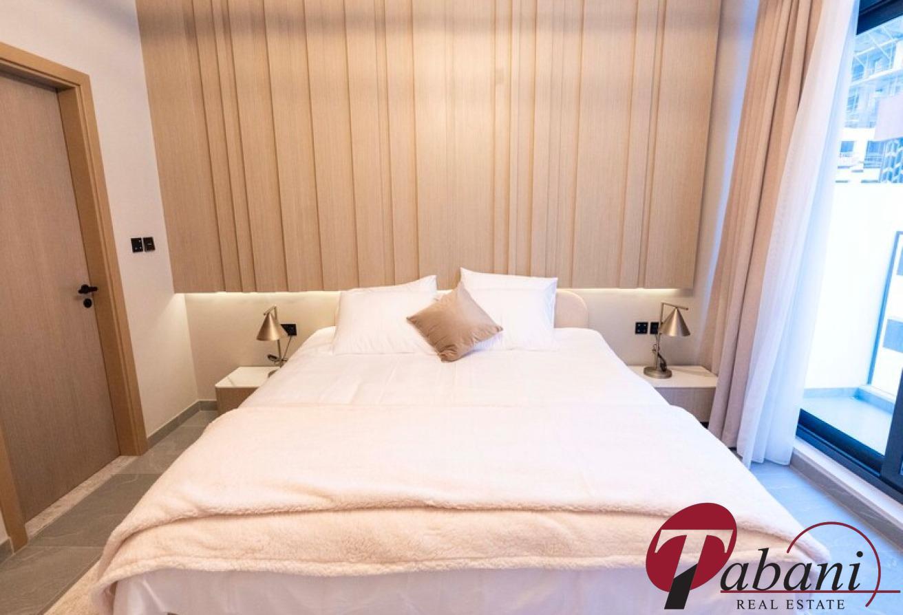 1BHK | Fully Furnished | Pool View photo 16