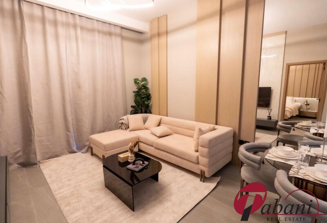 1BHK | Fully Furnished | Pool View photo 12