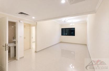 Apartment - 1 - 2 for rent in Muwaileh 29 Building - Muwaileh - Sharjah