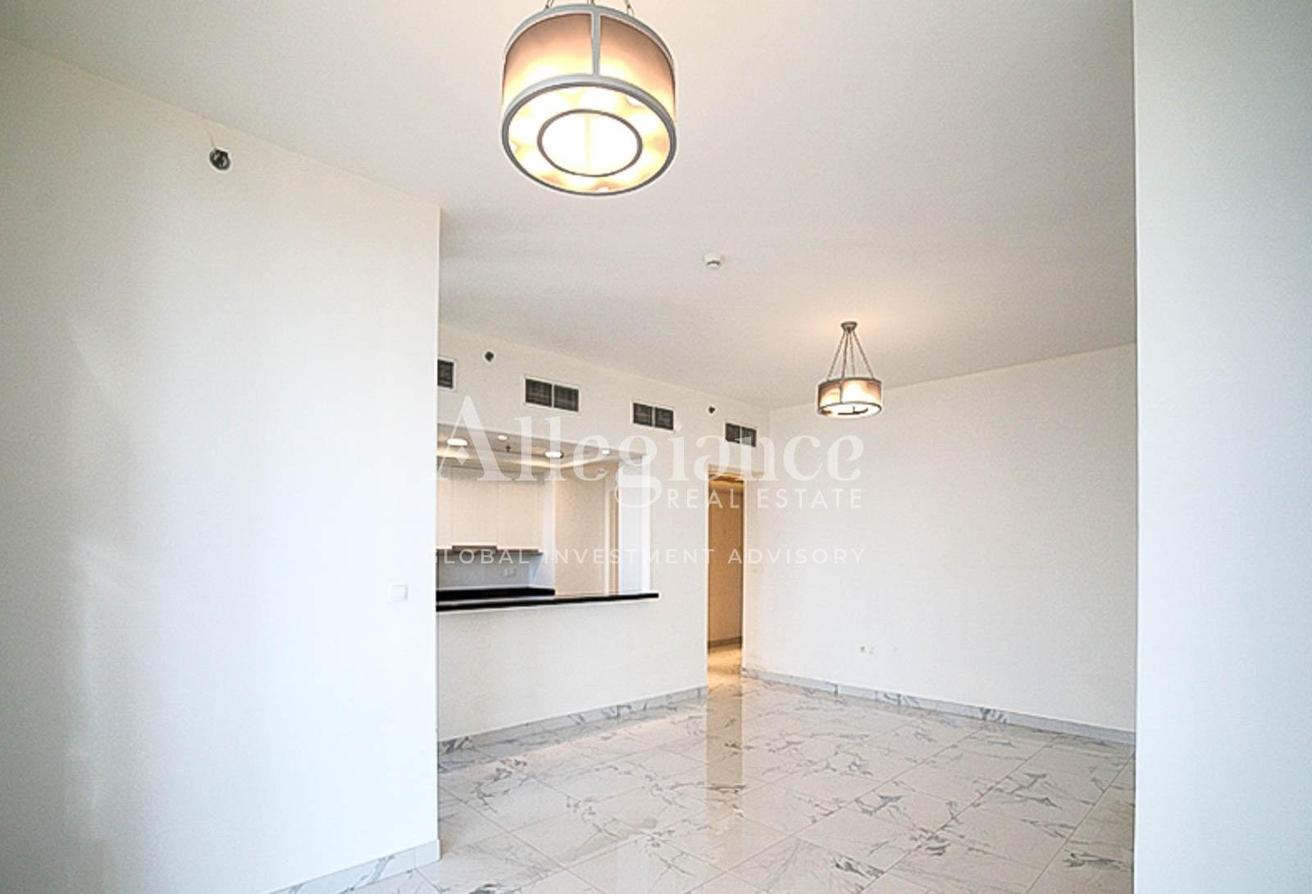 Spacious 2BR | Ready to Move | Vacant photo 3