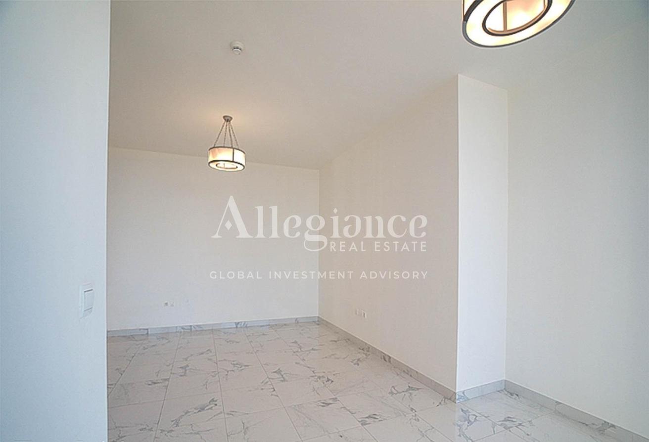 Spacious 2BR | Ready to Move | Vacant photo 8