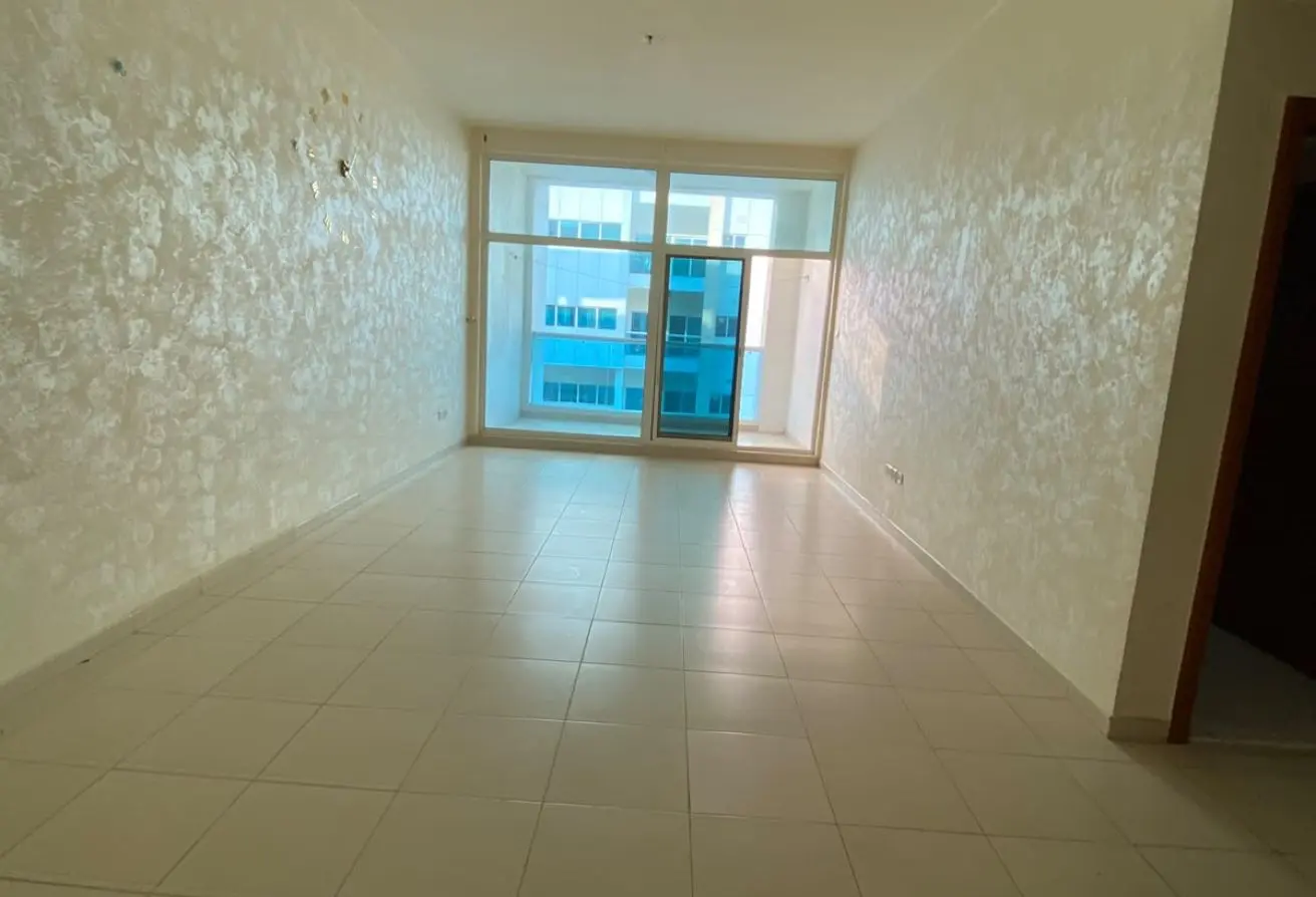 163694125 - Property Main Image