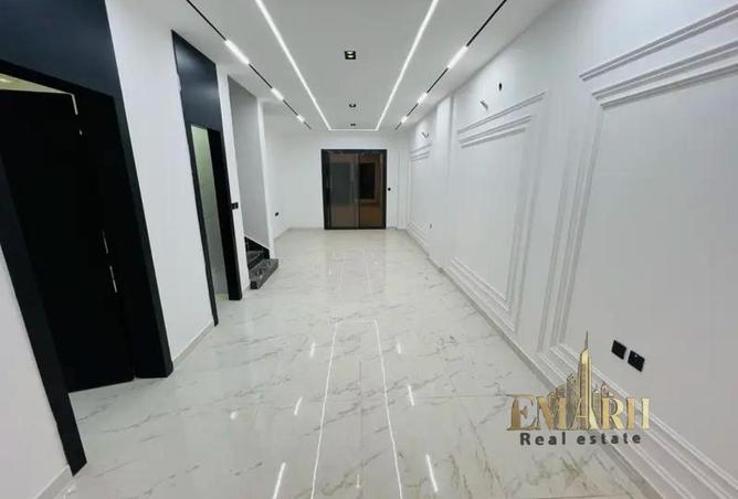 123394022 - Property Image 2