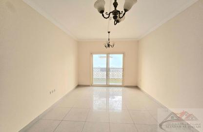 Apartment - 1 Bedroom - 2 Bathrooms for rent in Muwaileh 29 Building - Muwaileh - Sharjah